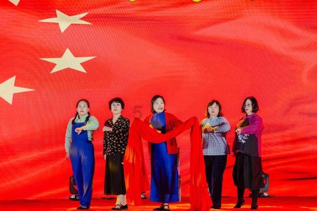 男朋友说你的婚纱不用别人买 我买就好怎么回答？游戏画面